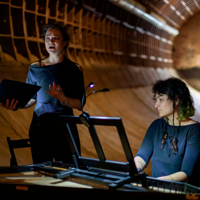 Передача тюбингов и клавесинный концерт на глубине 42 метра в музее фортификации «Бункер 703»