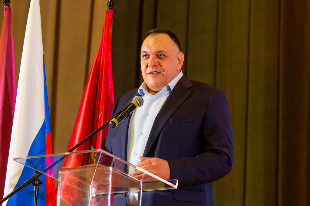 RRS_1230.jpg RRS_1230.jpg